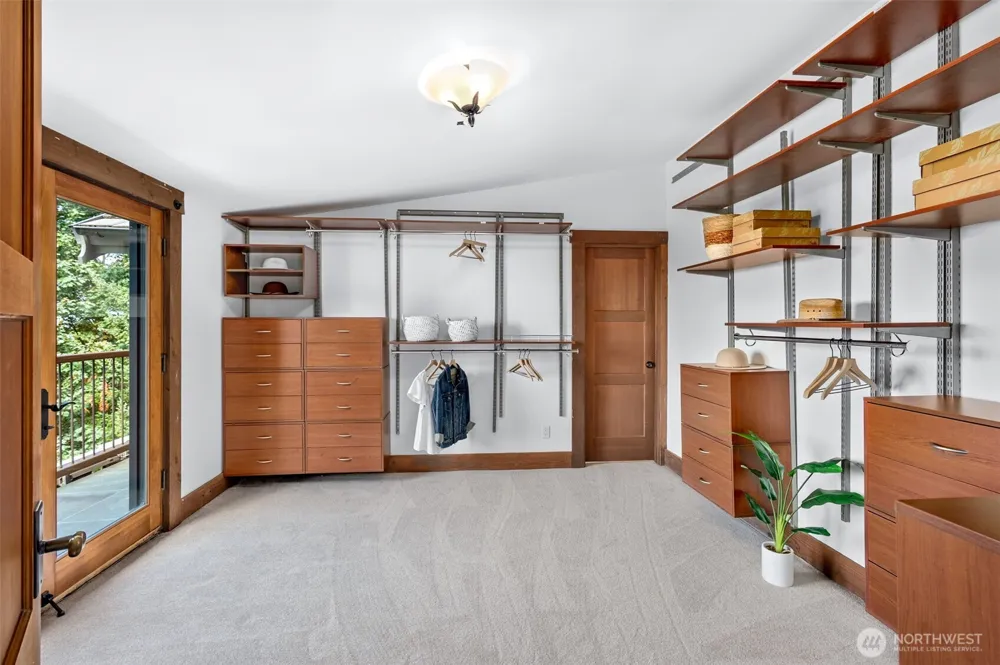 744 Loveland Avenue Mukilteo, WA 98275