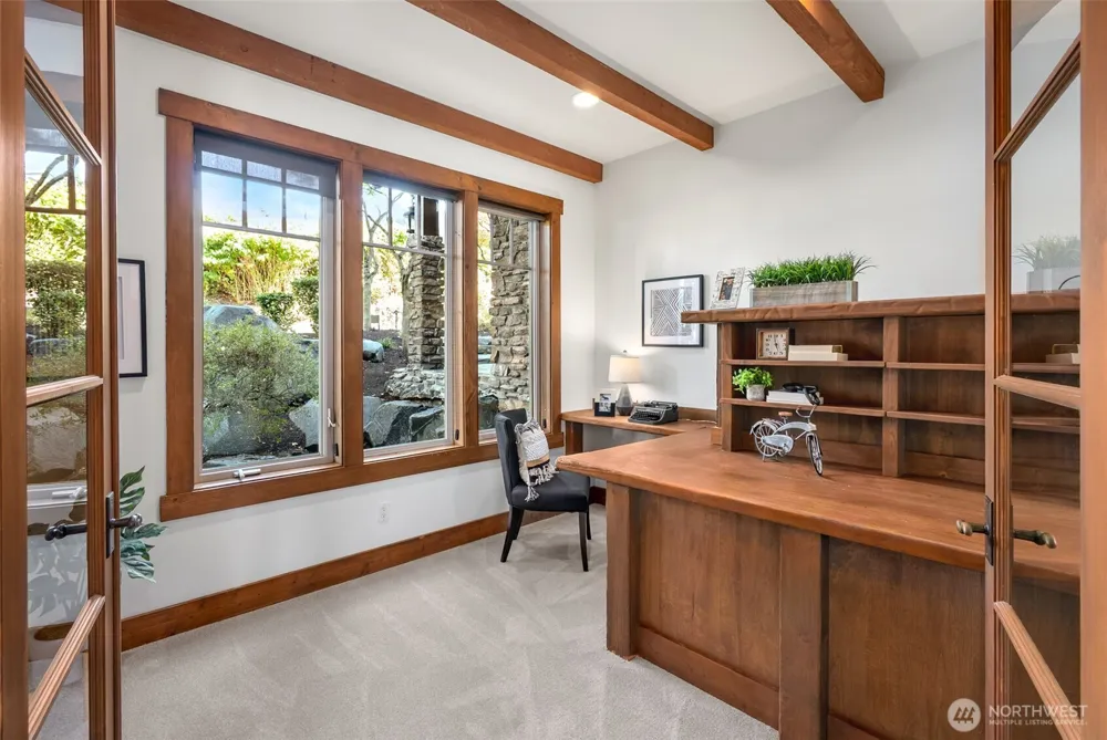 744 Loveland Avenue Mukilteo, WA 98275