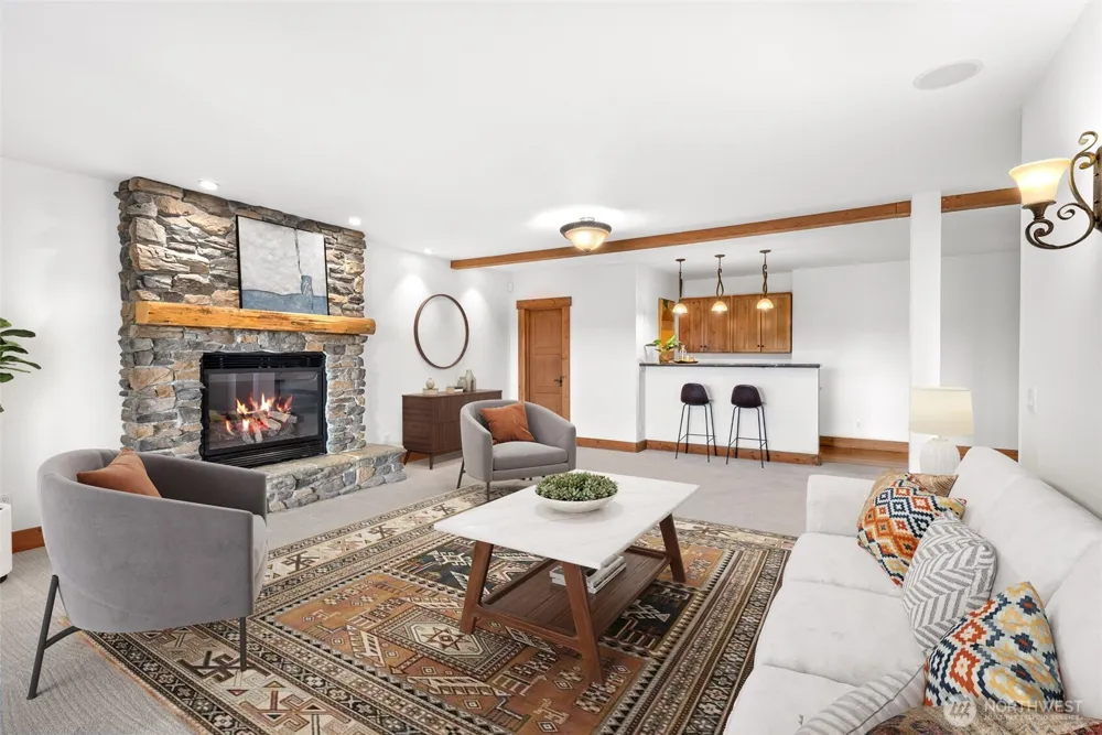 744 Loveland Avenue Mukilteo, WA 98275