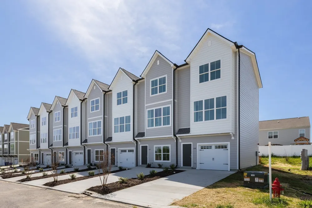 903 Harper Lndg Chapel Hill, TN 37034