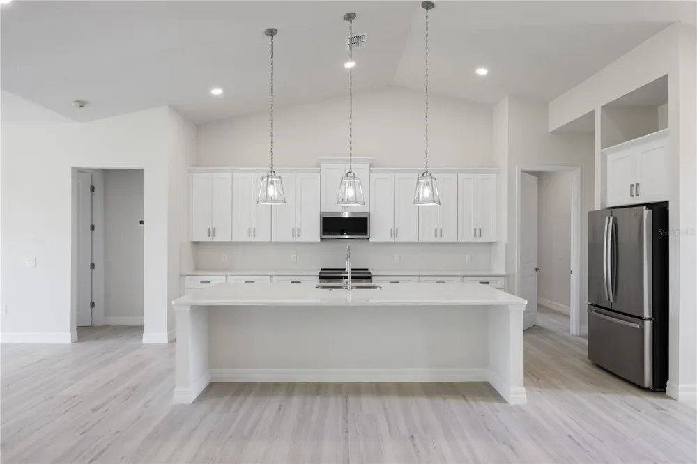 208 SNOWY ORCHID WAY Lake Alfred, FL 33850