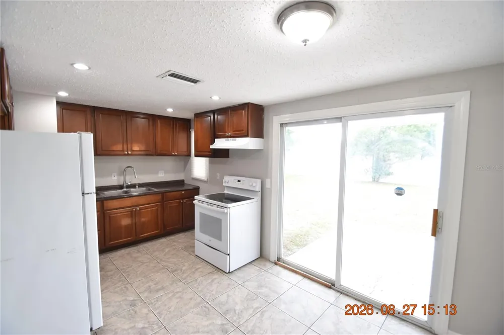 2301 E 112TH AVENUE Tampa, FL 33612