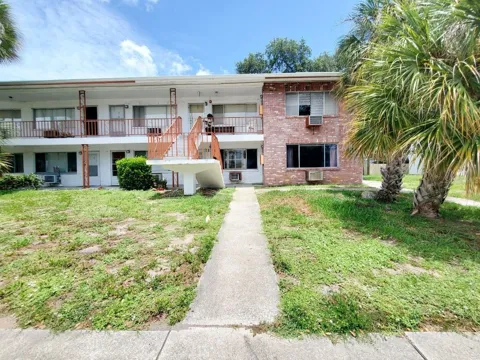 2344 SHELLEY STREET #8