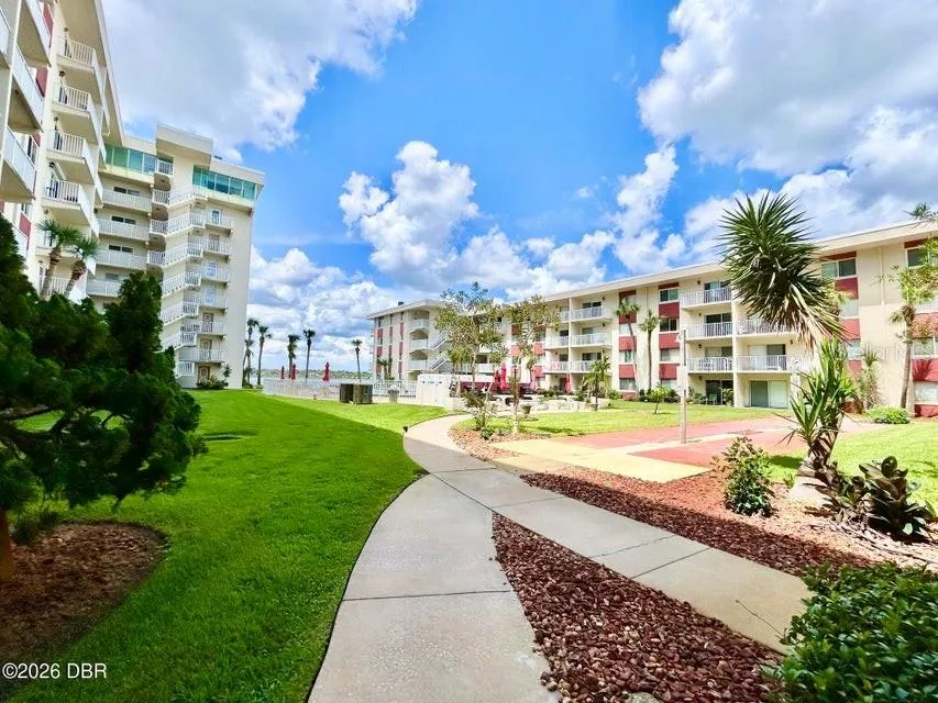 2711 HALIFAX AVENUE #488 Daytona Beach, FL 32118