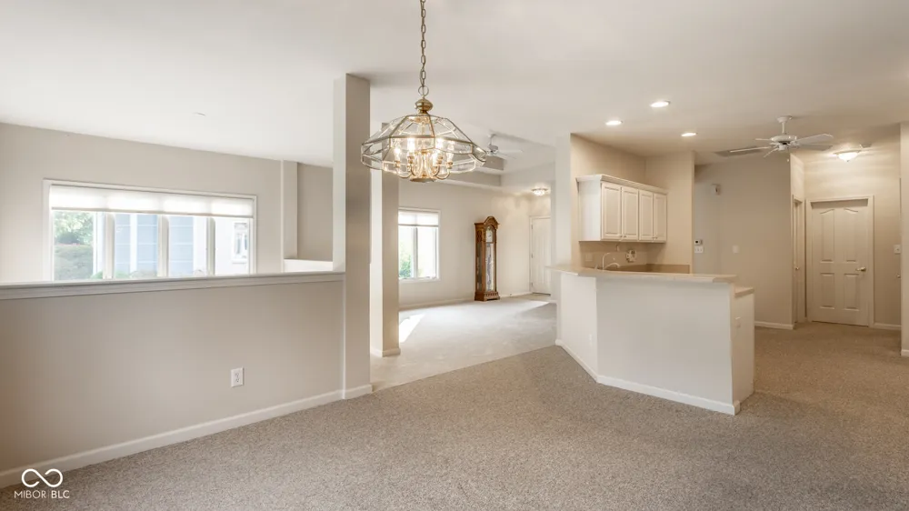 1392 Heron Ridge Greenwood, IN 46143