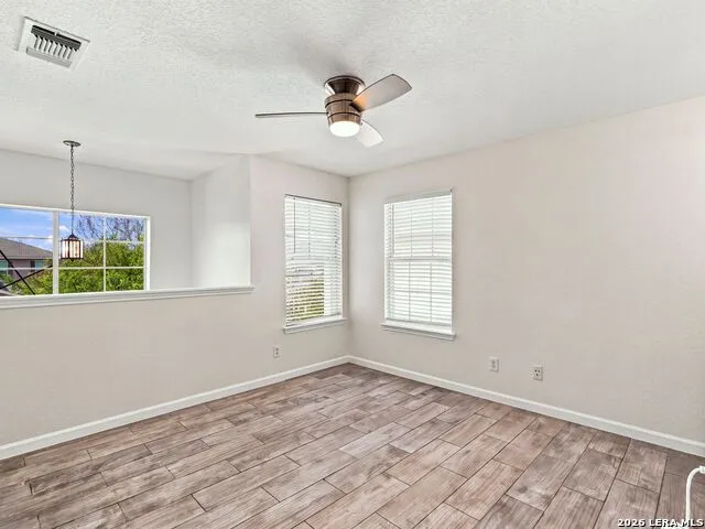 5512 Saffron Way Leon Valley, TX 78238