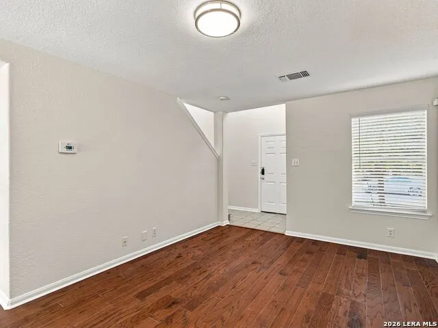 5512 Saffron Way Leon Valley, TX 78238