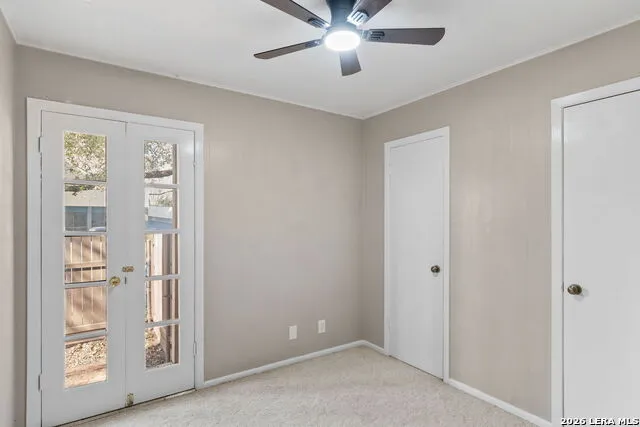 8702 VILLAGE DR Unit 302 San Antonio, TX 78217