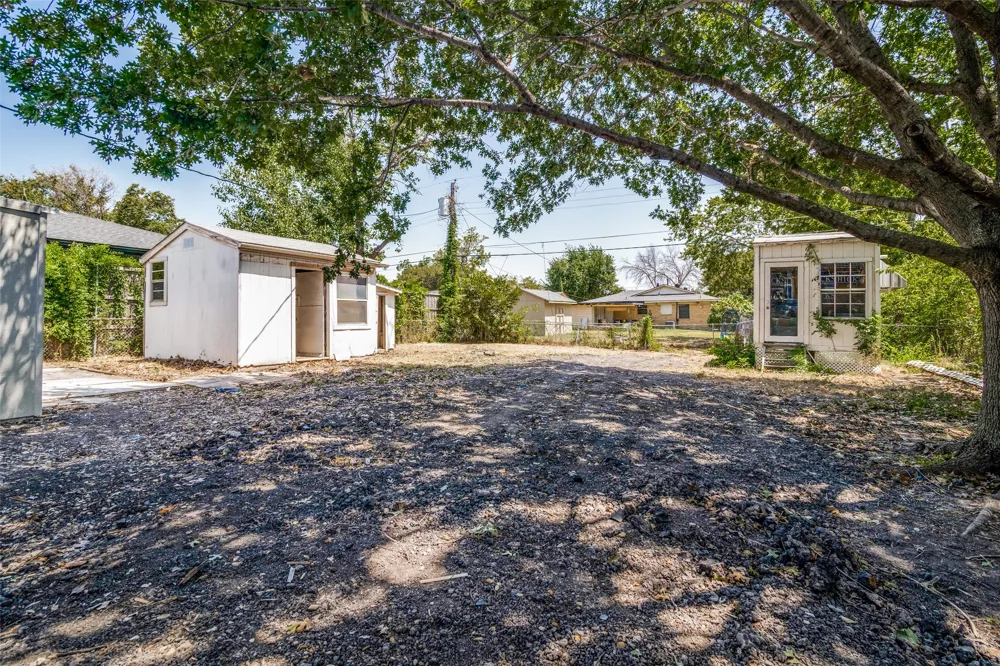 201 Mapleridge Drive Rockwall, TX 75032
