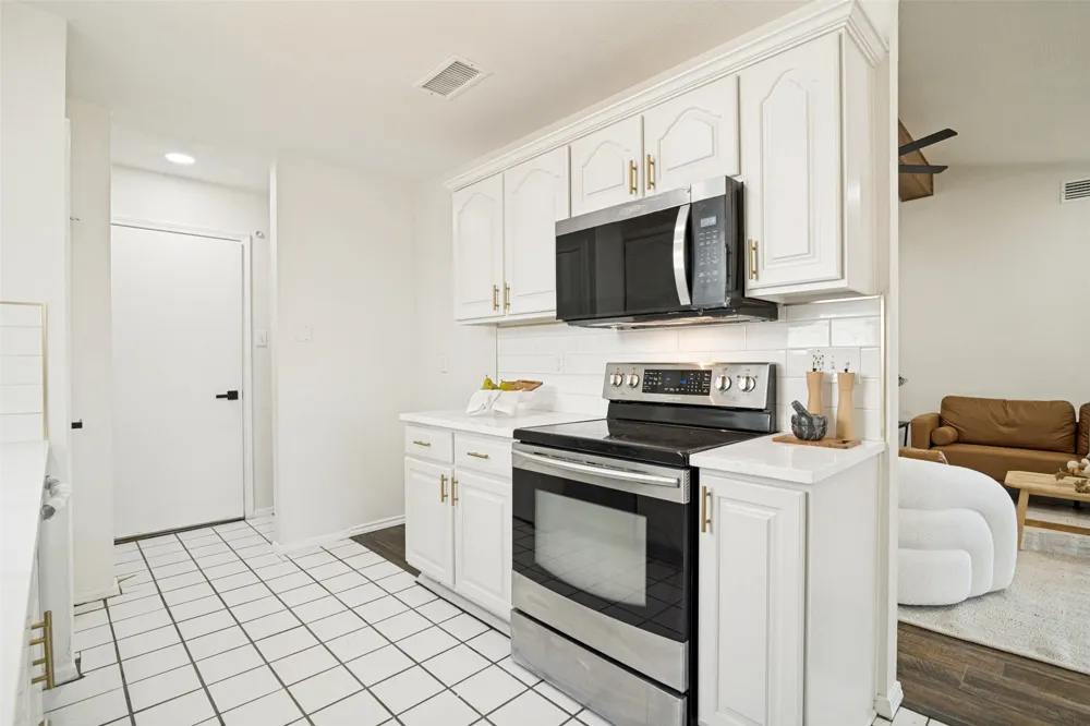 201 Mapleridge Drive Rockwall, TX 75032