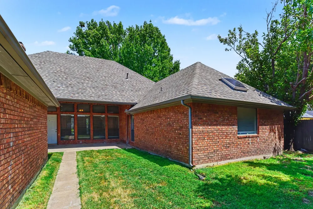 8306 Navigation Drive Rowlett, TX 75088