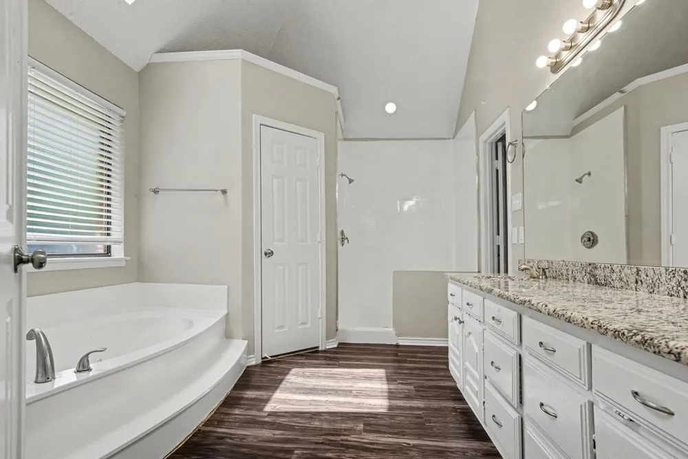8306 Navigation Drive Rowlett, TX 75088