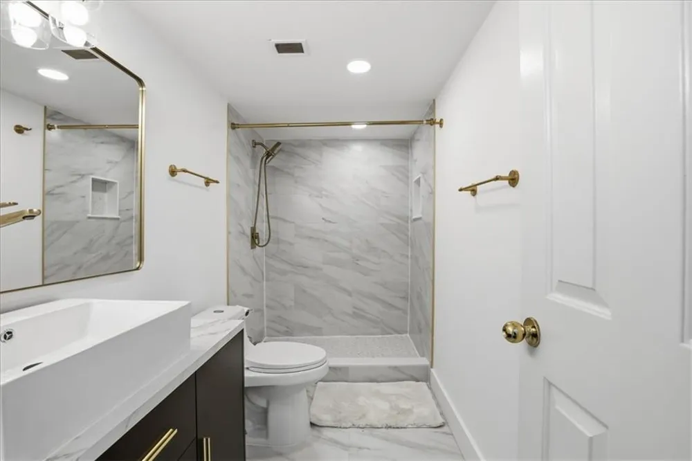 2870 Pharr Court South NW #2507 Atlanta, GA 30305