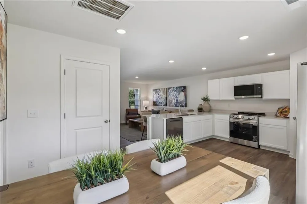 221 Kinsale Drive Macon, GA 31216