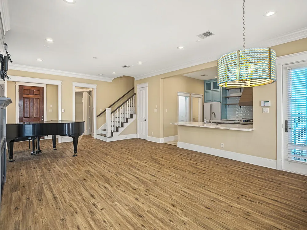 109 Island Psge Passage Galveston, TX 77554