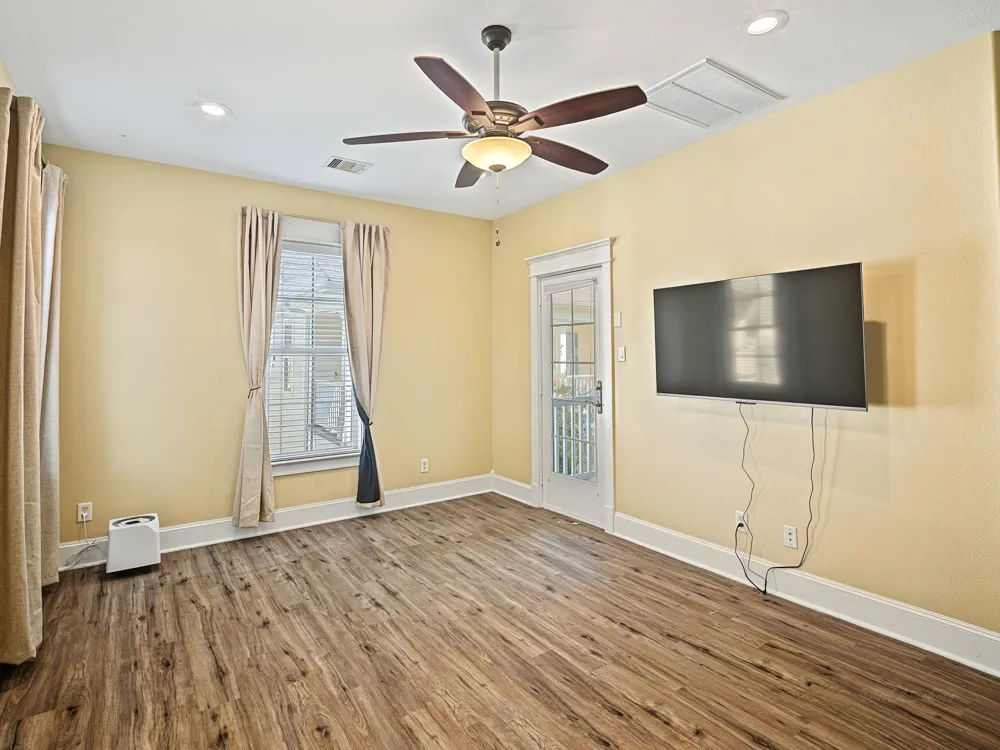 109 Island Psge Passage Galveston, TX 77554