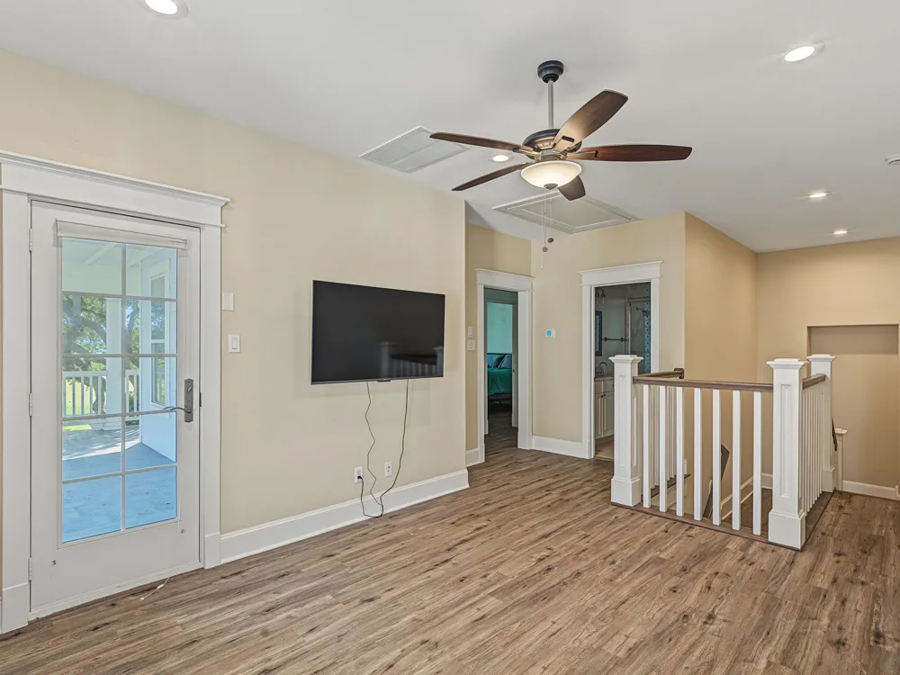 109 Island Psge Passage Galveston, TX 77554
