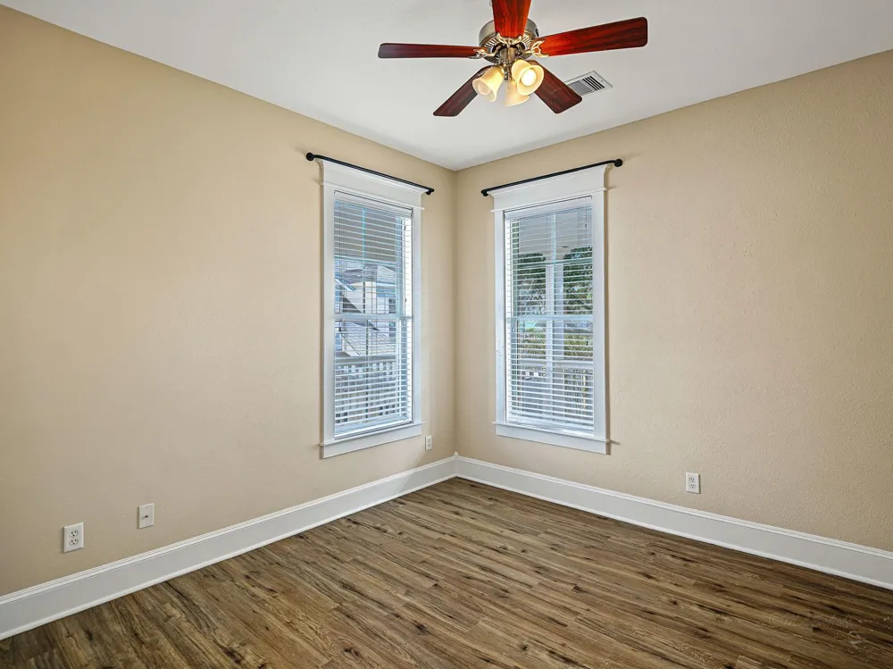 109 Island Psge Passage Galveston, TX 77554