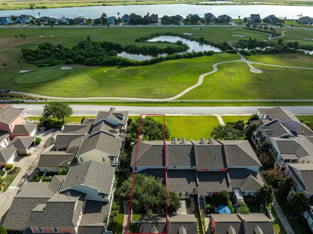 109 Island Psge Passage Galveston, TX 77554