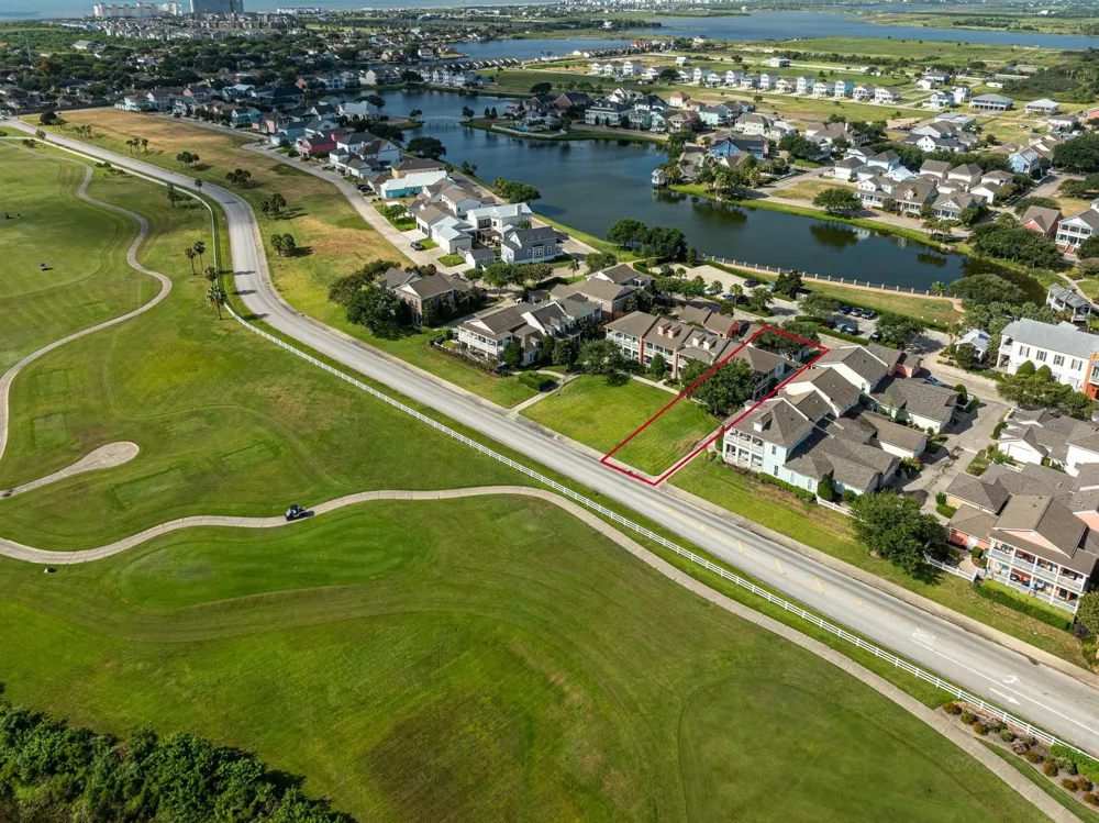 109 Island Psge Passage Galveston, TX 77554