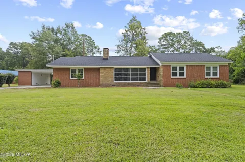 402 Westview Drive