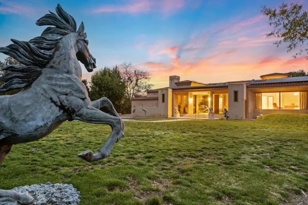 11481 Magdalena Road Los Altos Hills, CA 94024