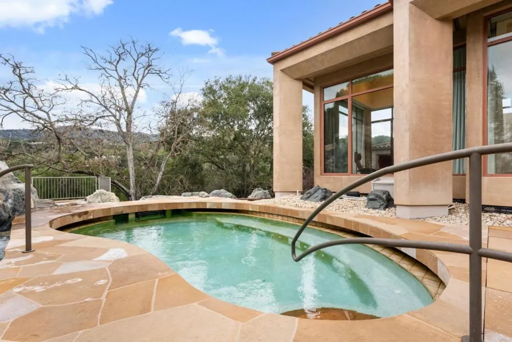 11481 Magdalena Road Los Altos Hills, CA 94024