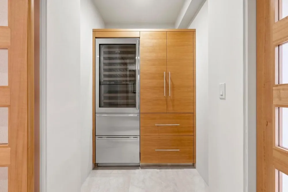 11481 Magdalena Road Los Altos Hills, CA 94024