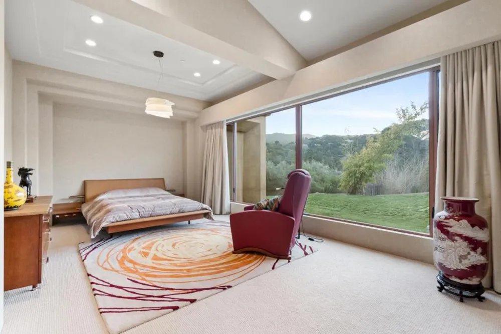 11481 Magdalena Road Los Altos Hills, CA 94024