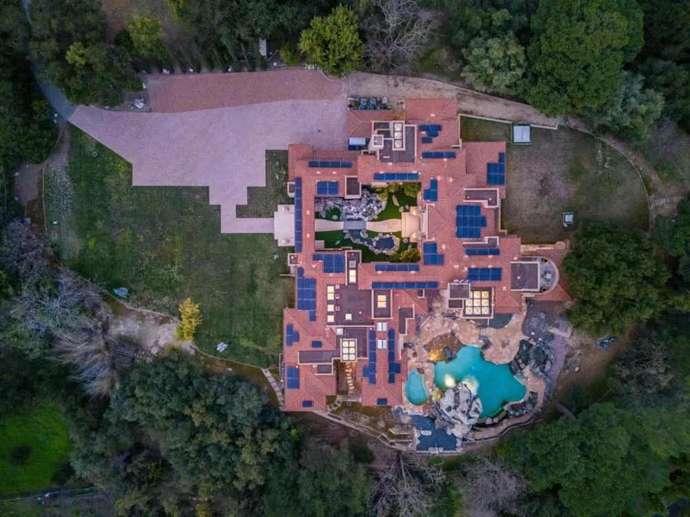 11481 Magdalena Road Los Altos Hills, CA 94024