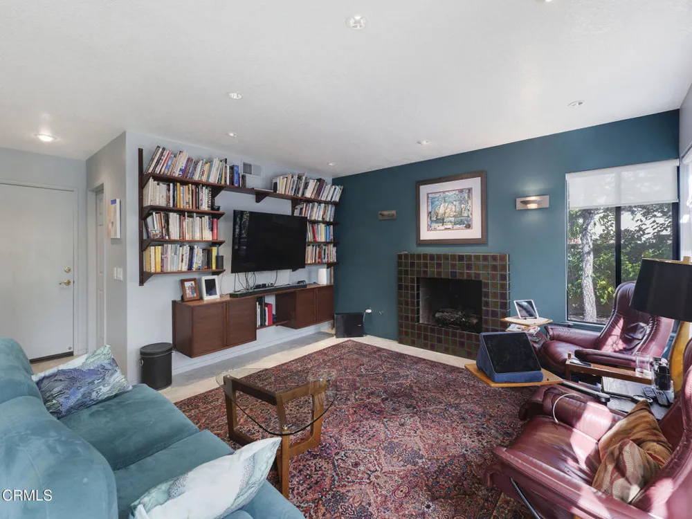 754 Lynnmere Drive Thousand Oaks, CA 91360