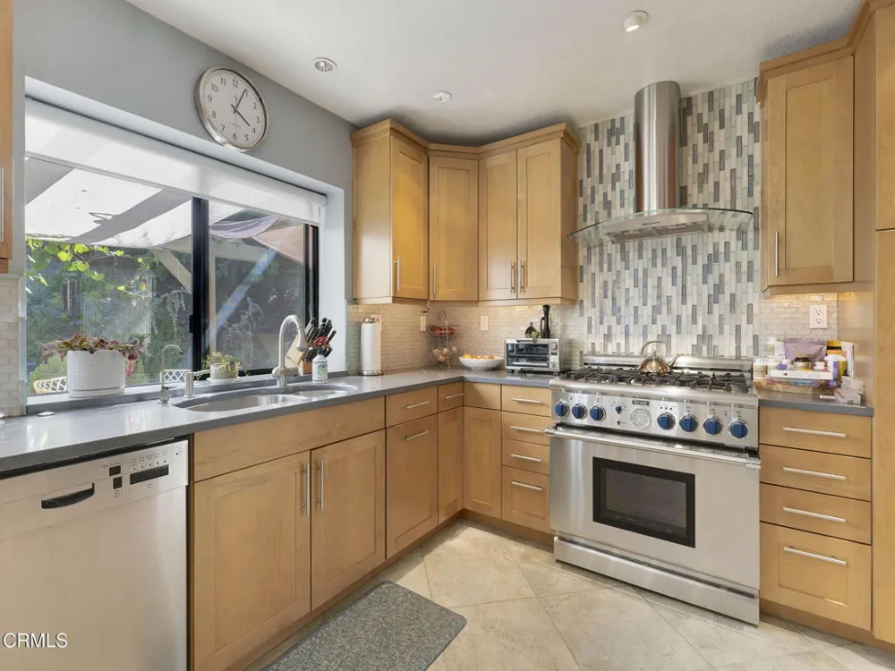 754 Lynnmere Drive Thousand Oaks, CA 91360