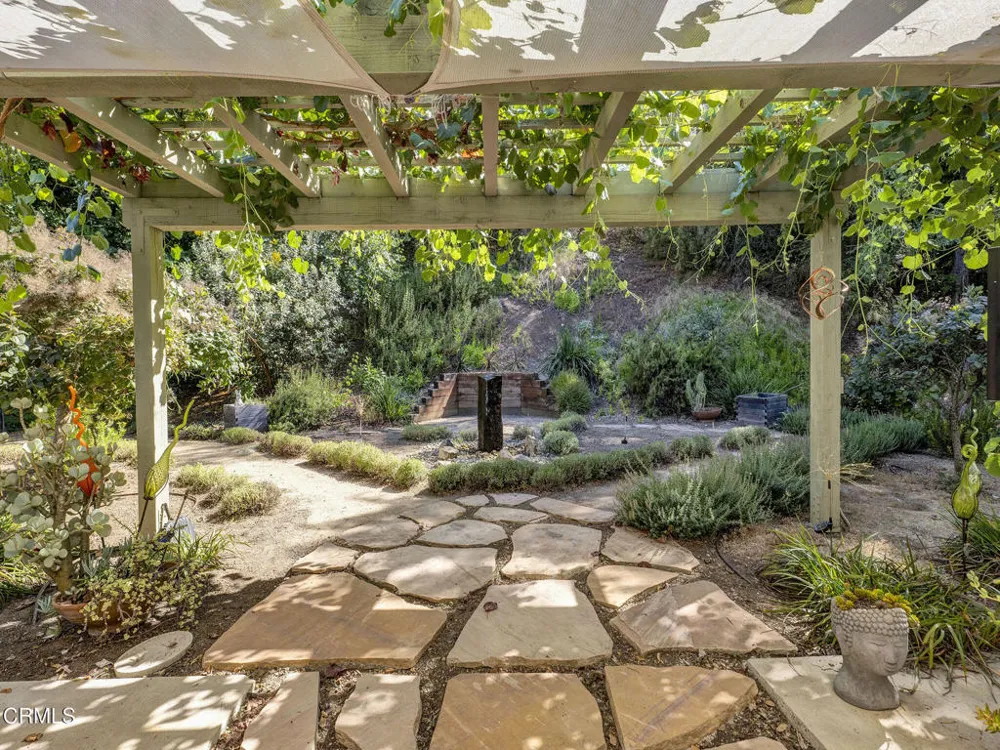 754 Lynnmere Drive Thousand Oaks, CA 91360