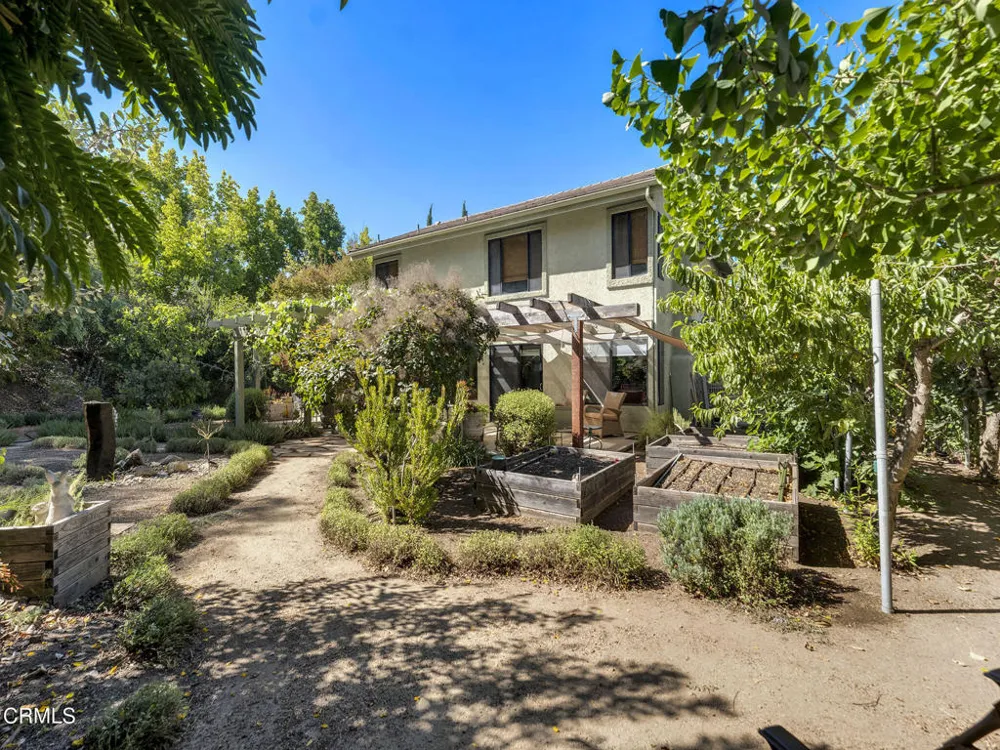 754 Lynnmere Drive Thousand Oaks, CA 91360