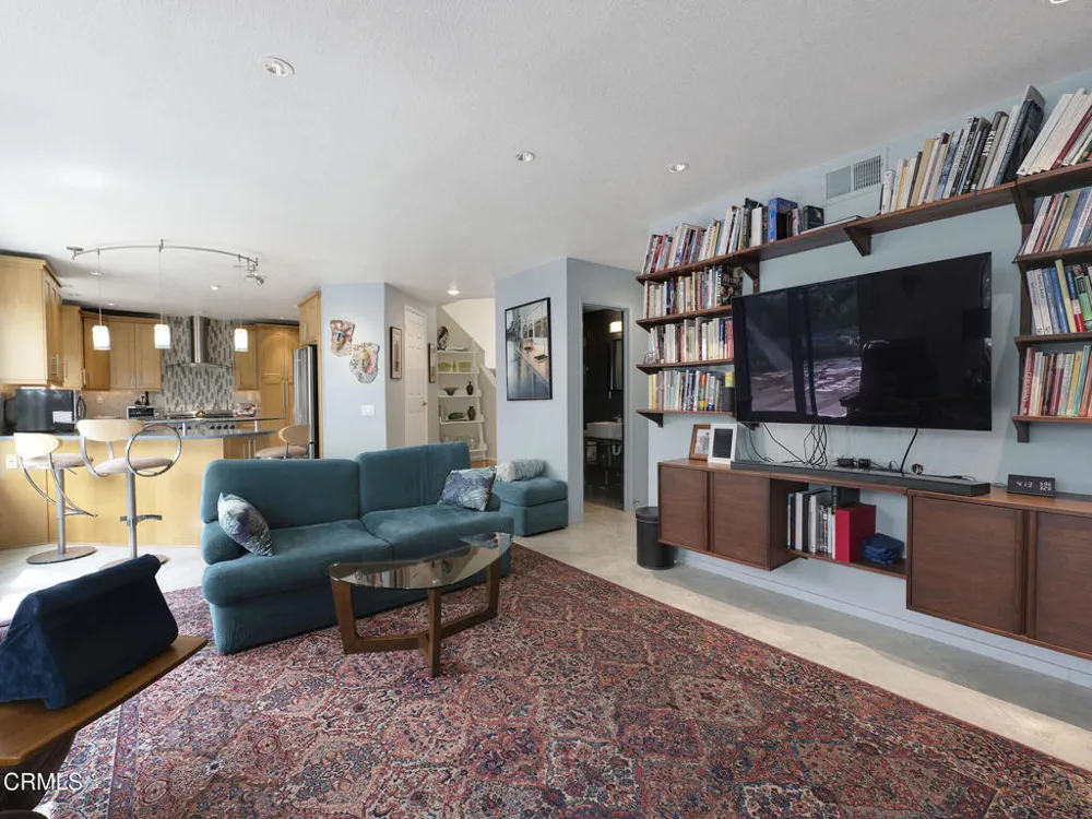 754 Lynnmere Drive Thousand Oaks, CA 91360