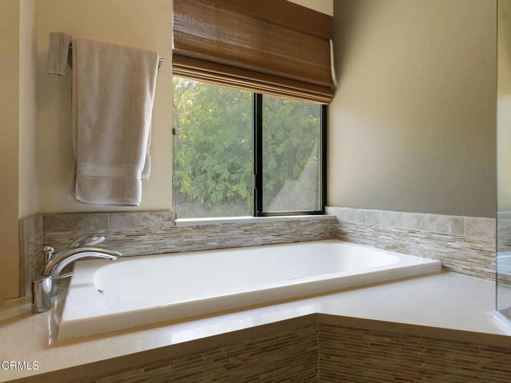 754 Lynnmere Drive Thousand Oaks, CA 91360