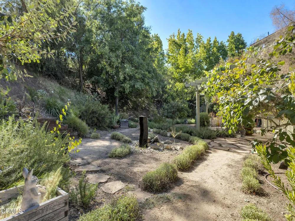 754 Lynnmere Drive Thousand Oaks, CA 91360