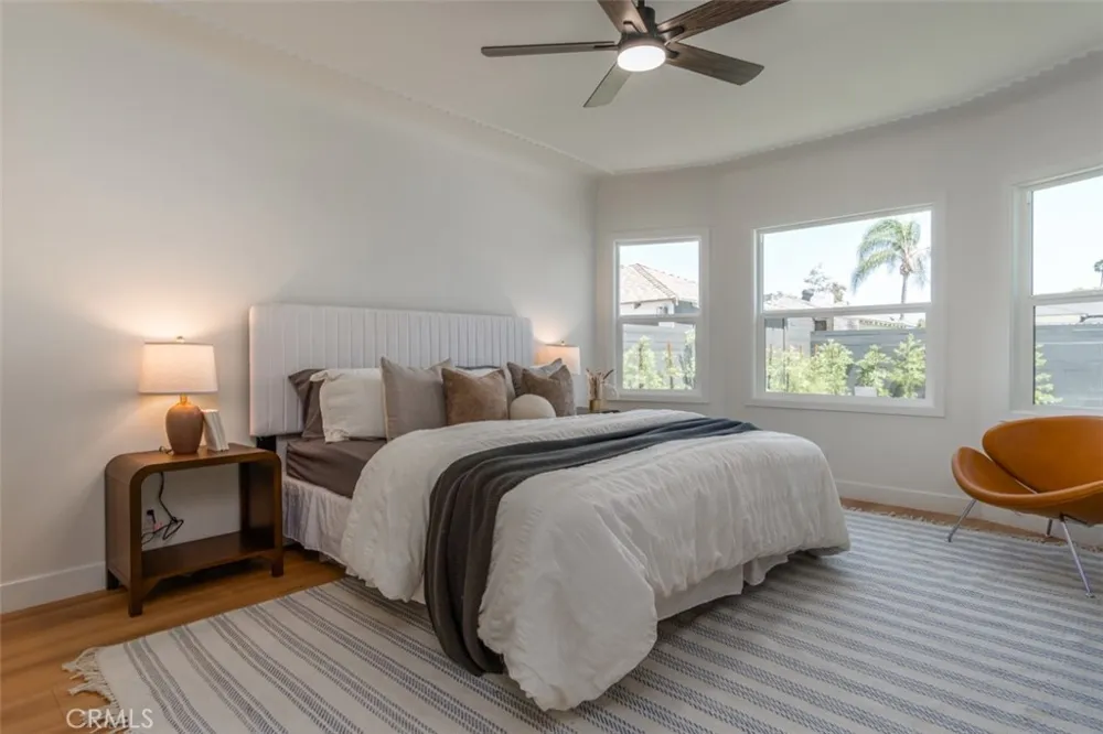 3810 Olmsted Avenue Los Angeles, CA 90008