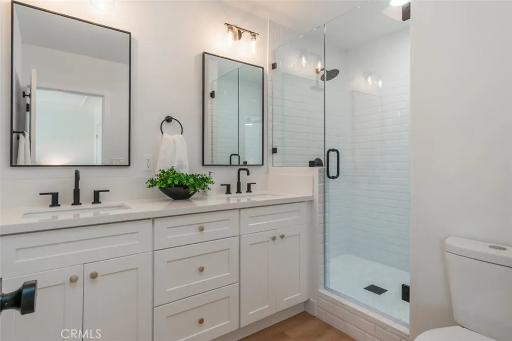 3810 Olmsted Avenue Los Angeles, CA 90008