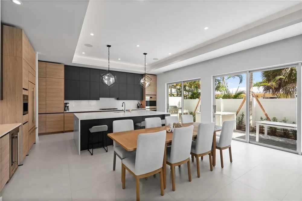 221 Shore Court Lauderdale By The Sea, FL 33308