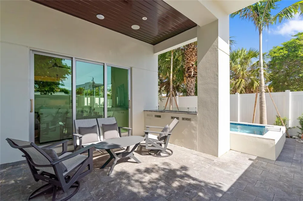 221 Shore Court Lauderdale By The Sea, FL 33308