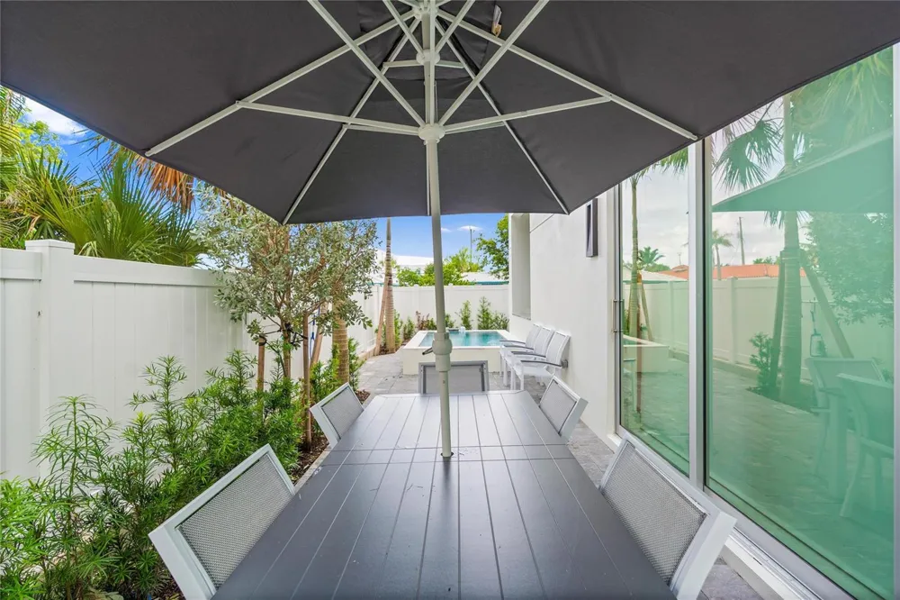 221 Shore Court Lauderdale By The Sea, FL 33308