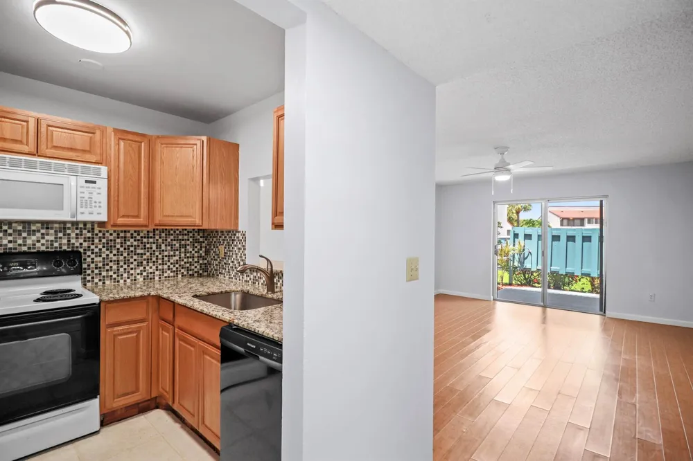 950 S Kanner Highway #D5 Stuart, FL 34994