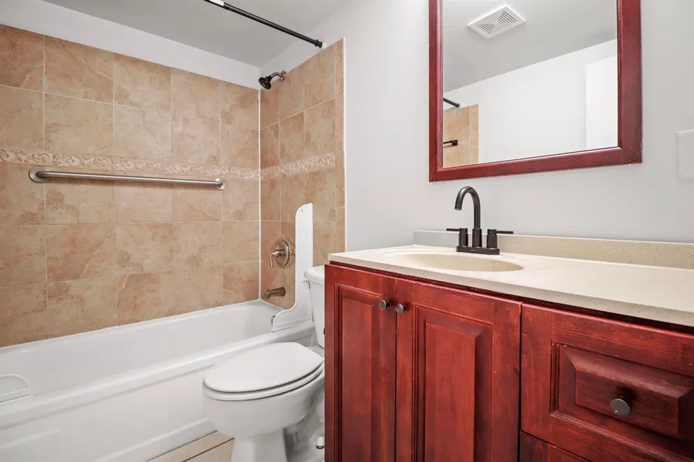 950 S Kanner Highway #D5 Stuart, FL 34994