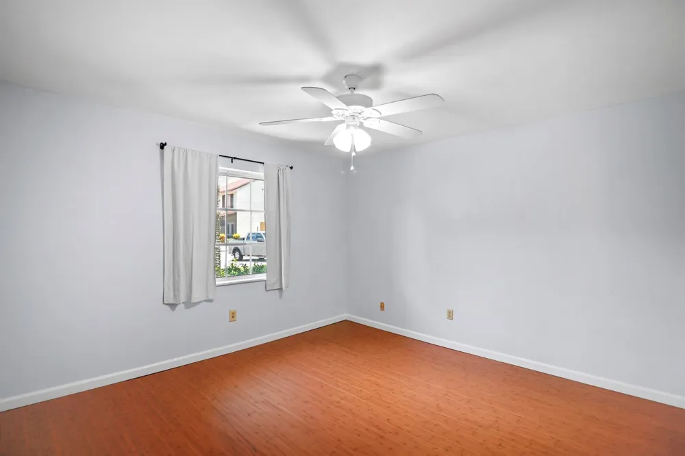 950 S Kanner Highway #D5 Stuart, FL 34994