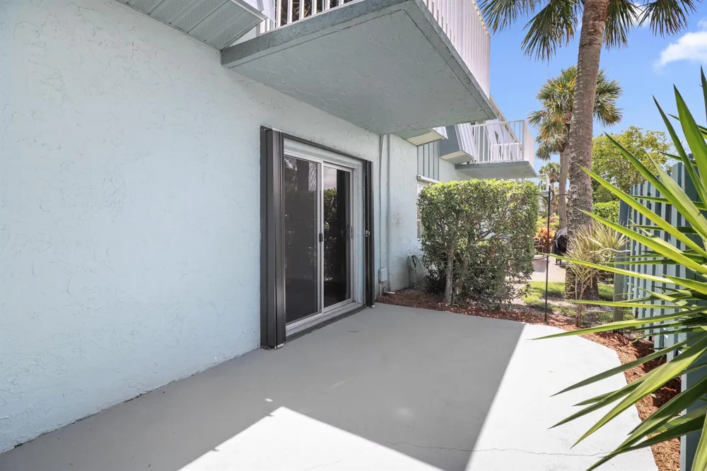 950 S Kanner Highway #D5 Stuart, FL 34994