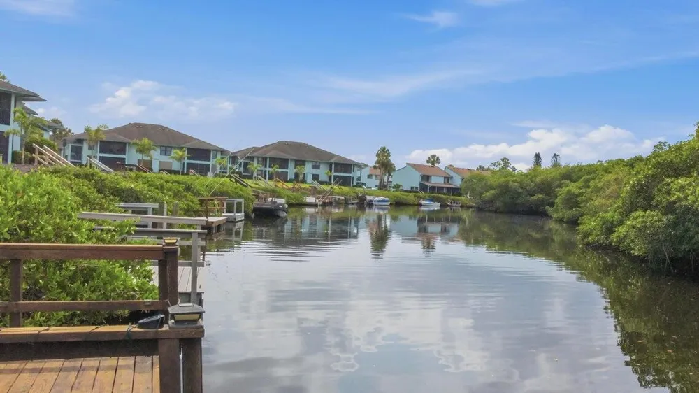 950 S Kanner Highway #D5 Stuart, FL 34994