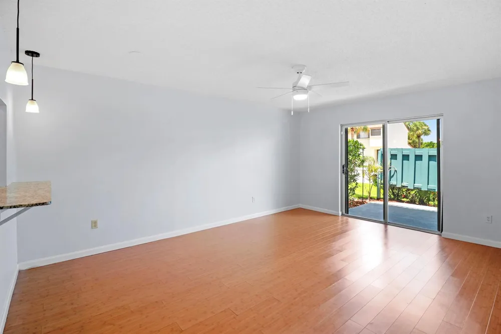950 S Kanner Highway #D5 Stuart, FL 34994