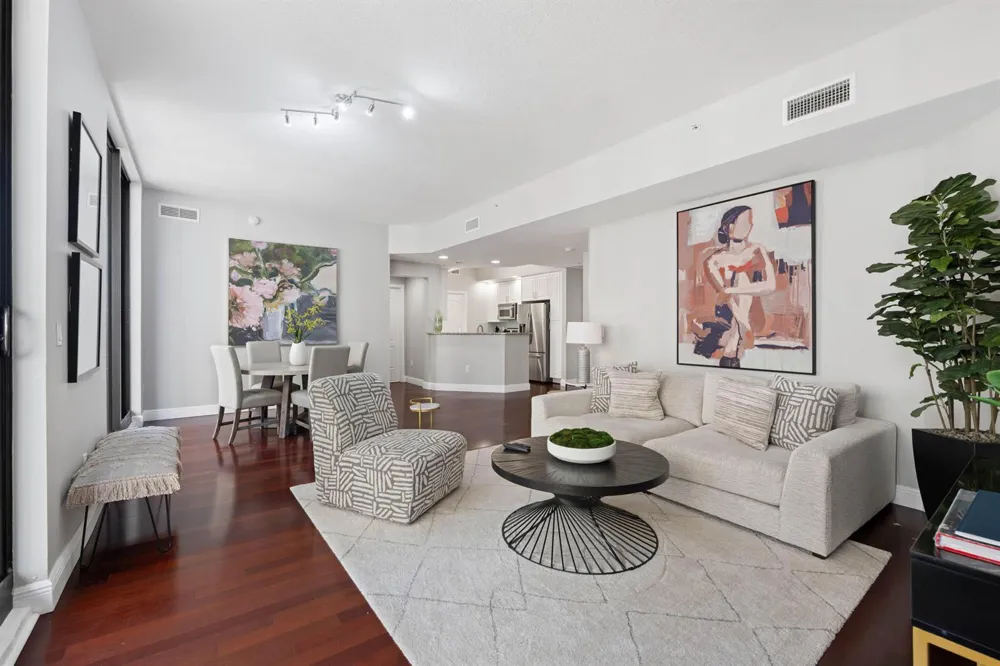 801 S OLIVE AVENUE #1111 West Palm Beach, FL 33401