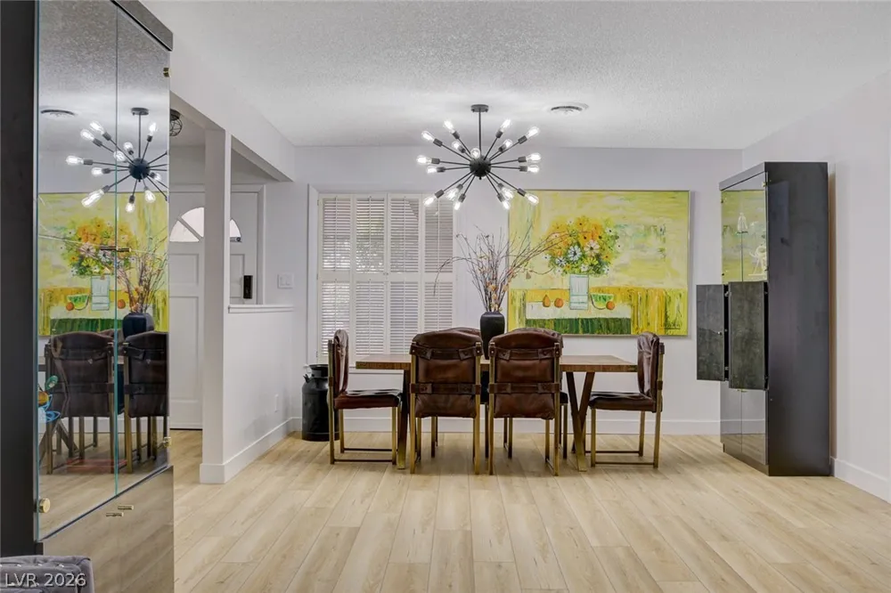 4273 Hazelcrest Drive Las Vegas, NV 89121